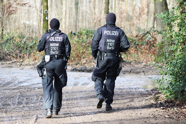 police, nature, cops, forest, special task force, park