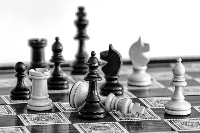 Mit elf Jahren schon Großmeisterin: Britisches Schach-Wunderkind schreibt Geschichte